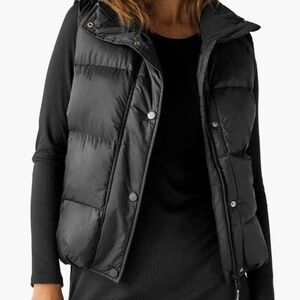 NWT Beyond Yoga Big Cozy Puffer Vest Sz Small